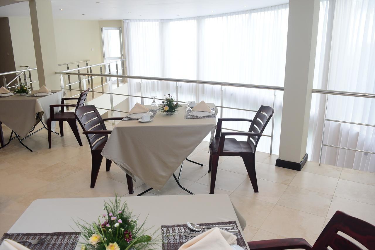W Residence キャンディー エクステリア 写真